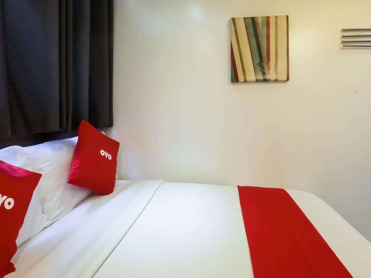 Capital O 860 Nest Nano Suites Makati 马卡蒂 外观 照片